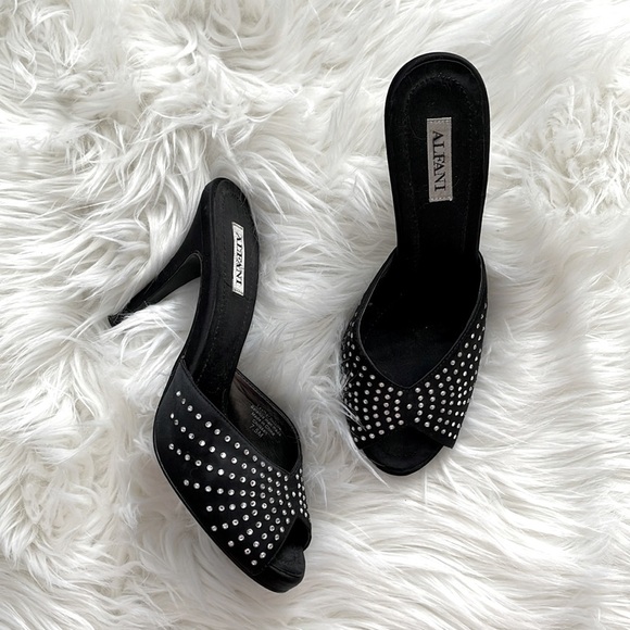 ALFANI Satin Heels 7.5 - Picture 1 of 9